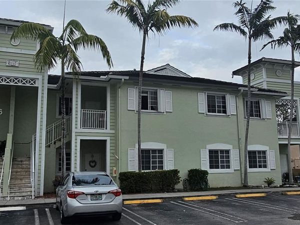 2711 NE 4th St , Unit 204, Homestead, FL 33033