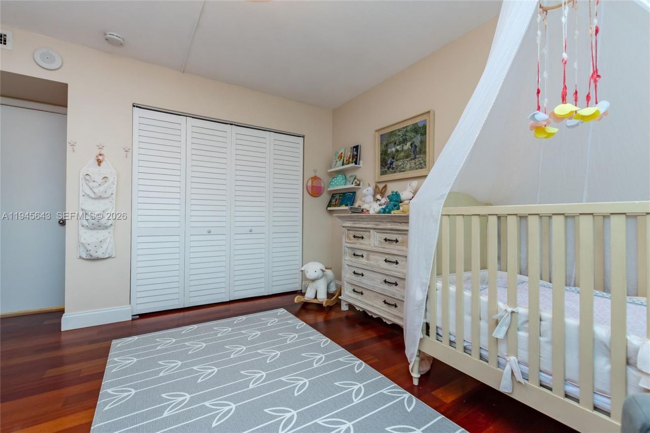 199 Ocean Lane Dr, Unit 807, Key Biscayne, FL 33149 Photo