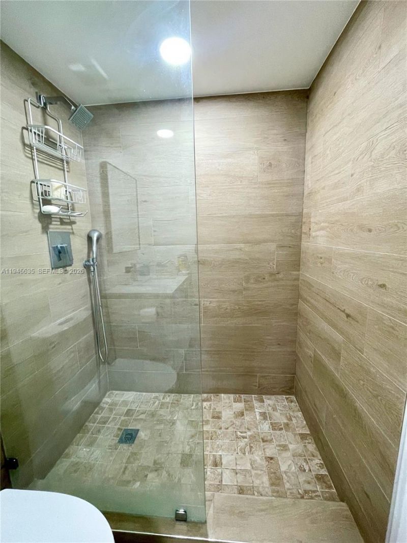 9800 W Bay Harbor Dr , Unit 404, Bay Harbor Islands, FL 33154 Photo