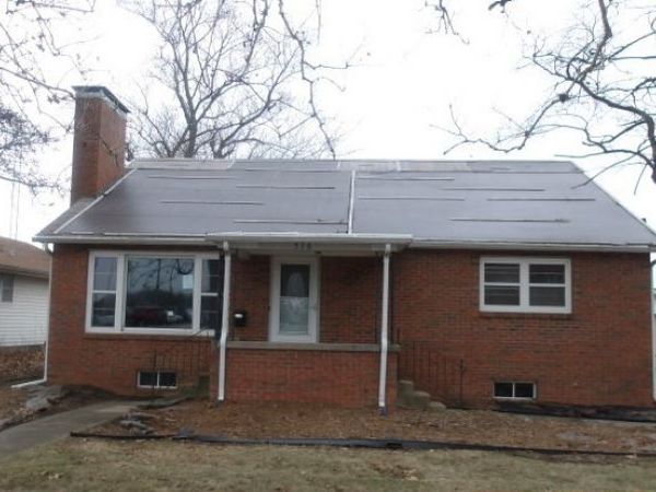 516 N John Street, Farmer City, IL 61842