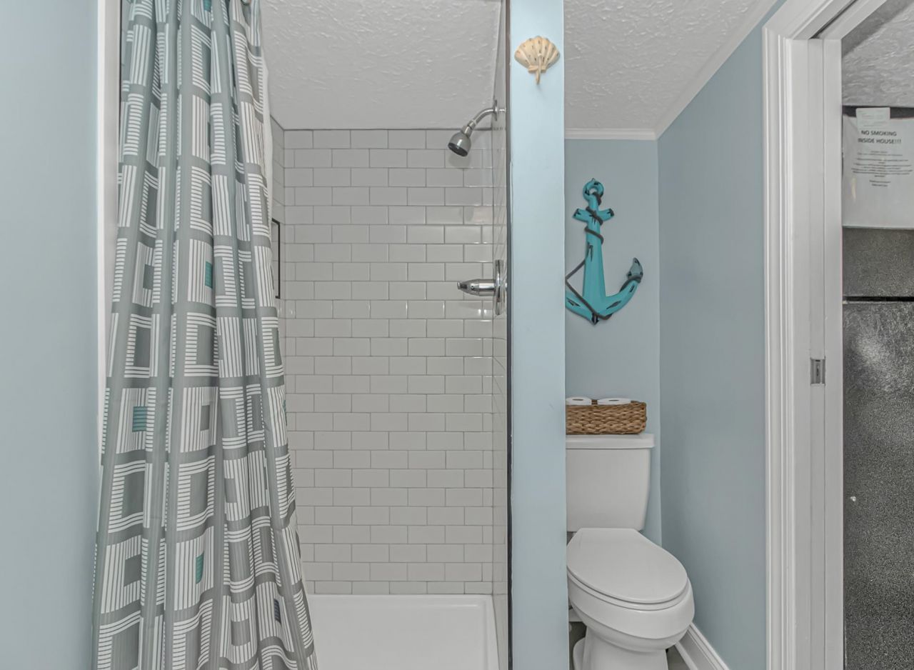 6001 - 5325 S Kings Hwy. Photo 11