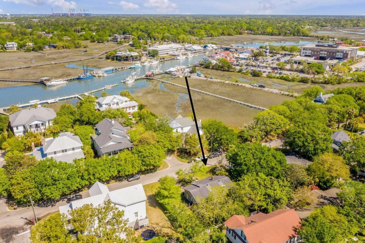 211 Haddrell Street Photo 19