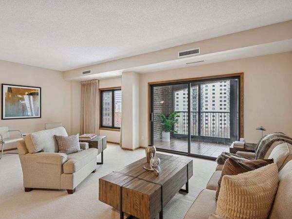 1235 Yale Place, Unit 908, Minneapolis, MN 55403