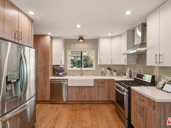 10646 Ledeen Drive, Lakeview Terrace, CA 91342