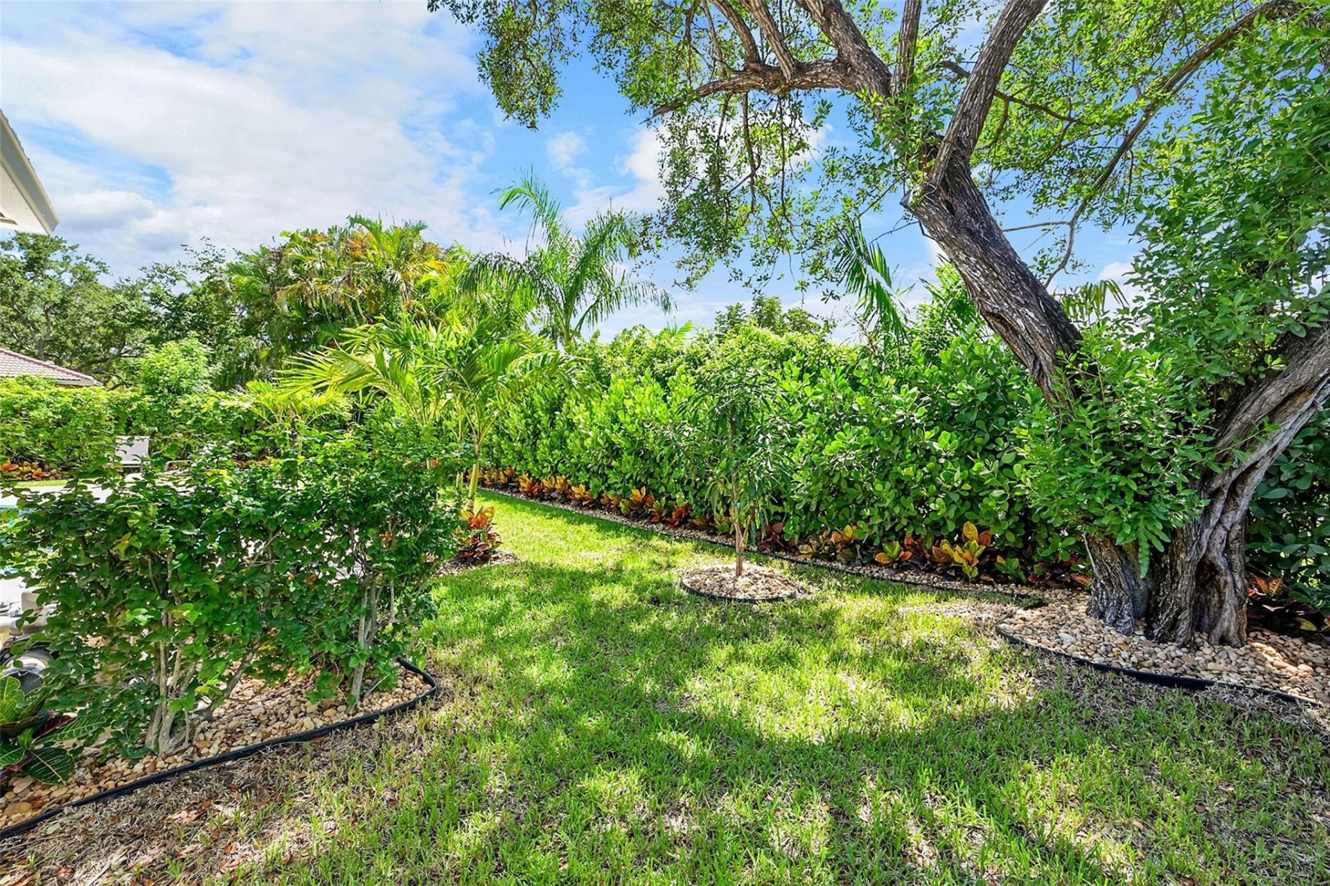 4910 NW 104th Avenue, Coral Springs, FL 33076 Photo