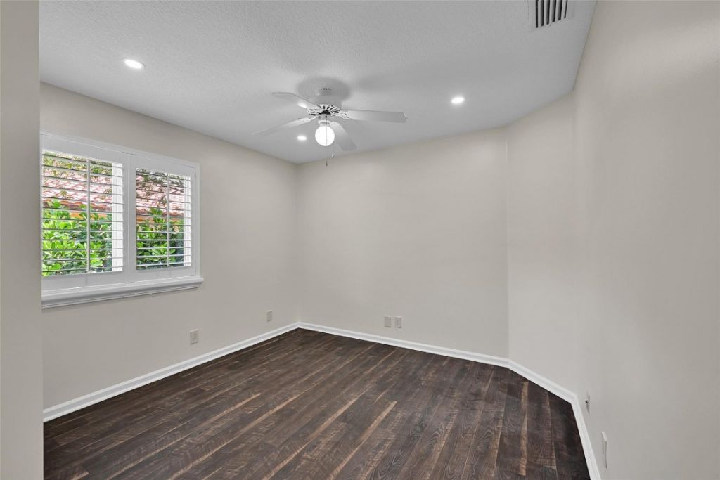 4910 NW 104th Ave, Coral Springs, FL 33076 Photo