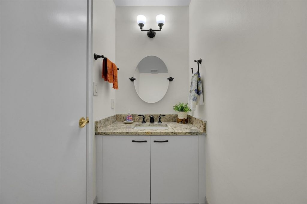 4910 NW 104th Ave, Coral Springs, FL 33076 Photo