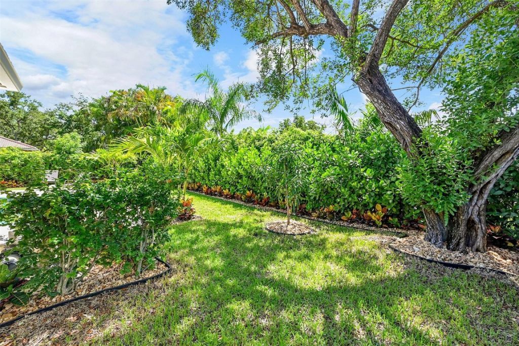 4910 NW 104th Ave, Coral Springs, FL 33076 Photo