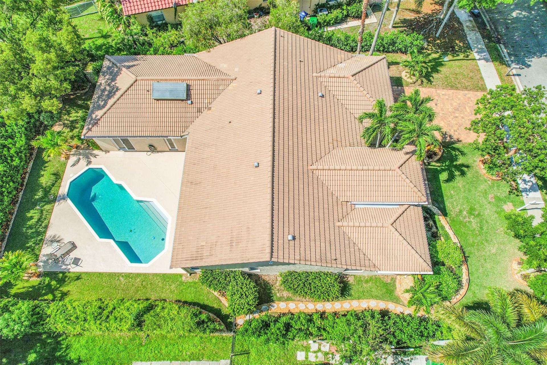 4910 NW 104th Avenue, Coral Springs, FL 33076 Photo