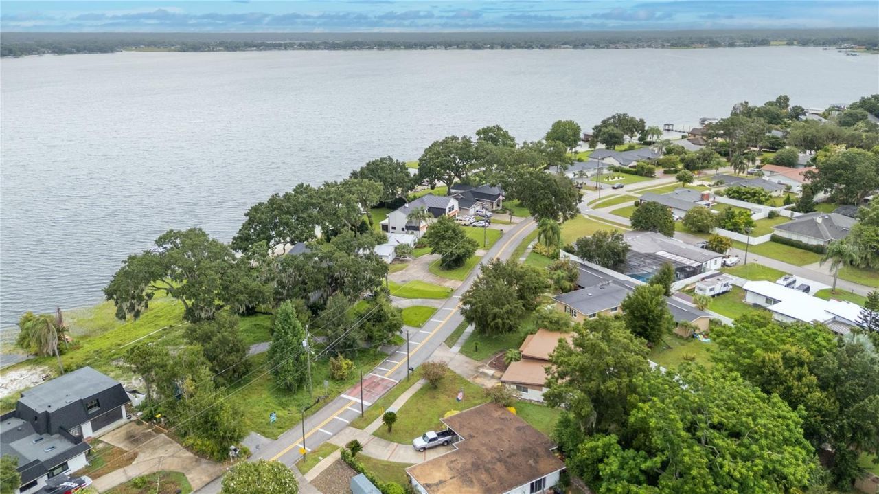 2121 Nela Avenue, Belle Isle, FL 32809 Photo