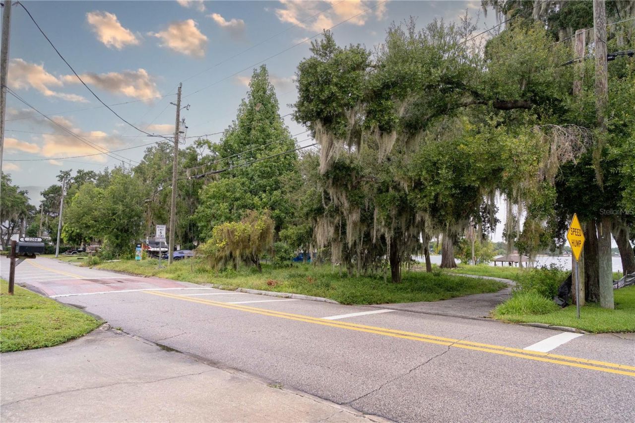 2121 Nela Avenue, Belle Isle, FL 32809 Photo