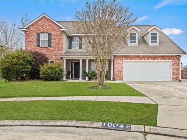 1004 NAOMI Court, Slidell, LA 70461