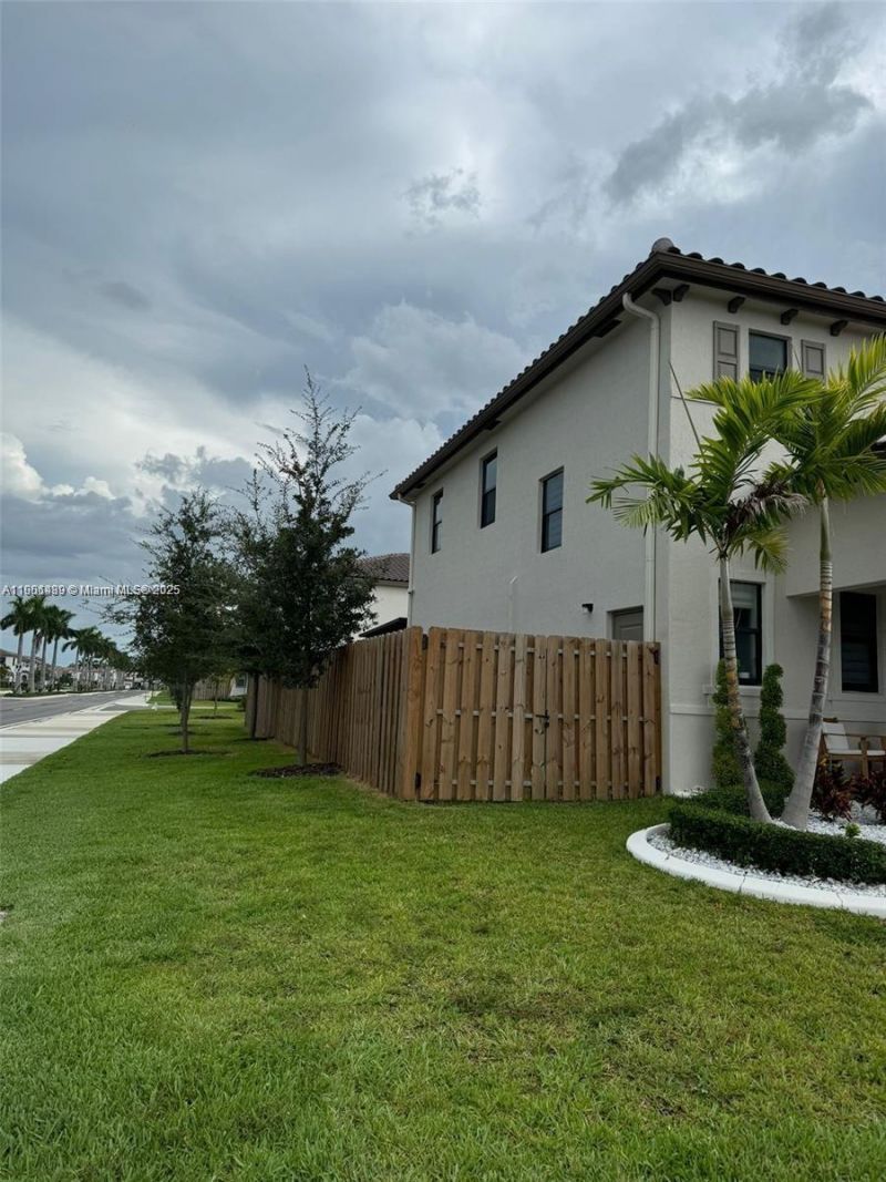 11910 SW 243rd St, Homestead, FL 33032 Photo