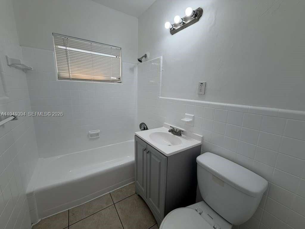 1260 NE 139th St, Unit 4, North Miami, FL 33161 Photo