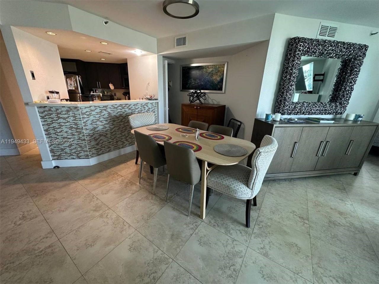 5880 Collins Ave , Unit 705, Miami Beach, FL 33140 Photo