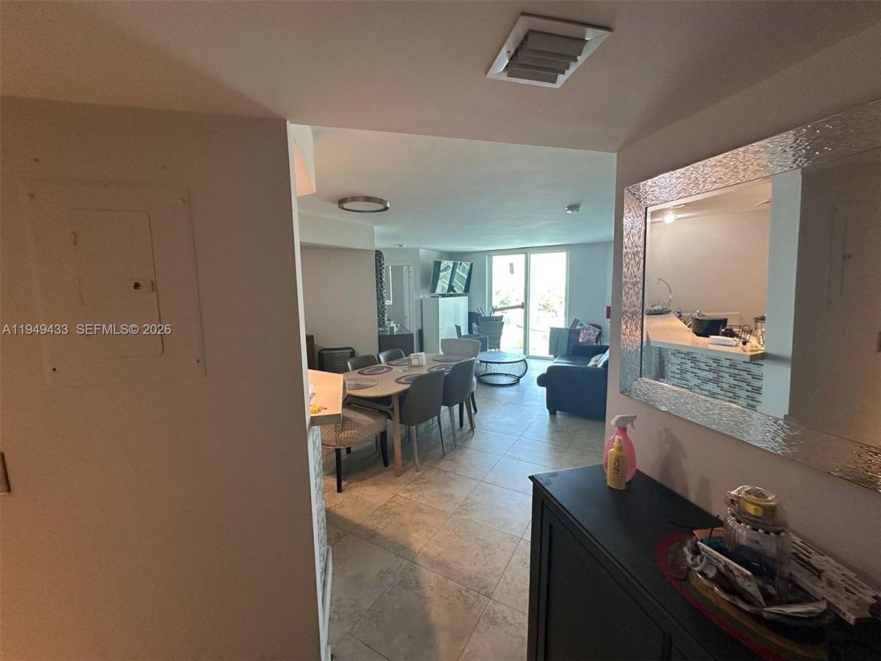 5880 Collins Ave , Unit 705, Miami Beach, FL 33140 Photo