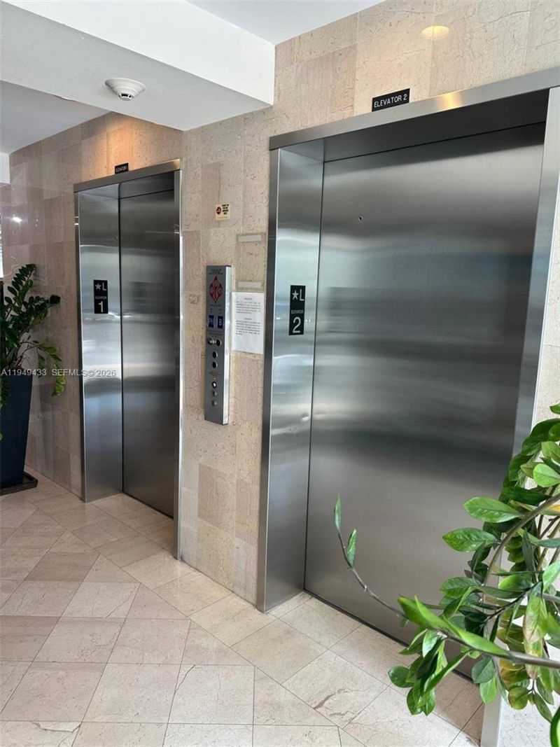 5880 Collins Ave , Unit 705, Miami Beach, FL 33140 Photo