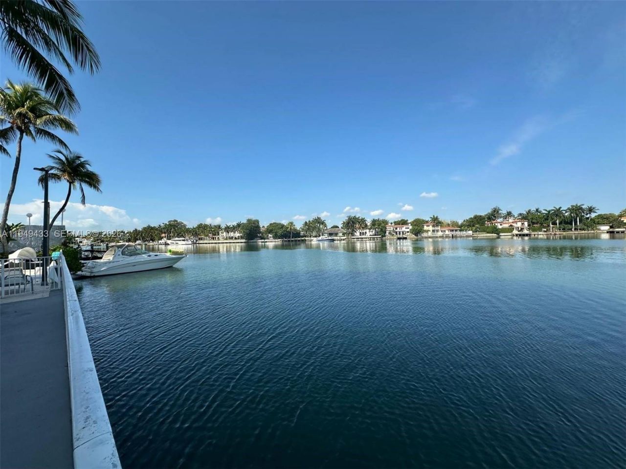 5880 Collins Ave , Unit 705, Miami Beach, FL 33140 Photo