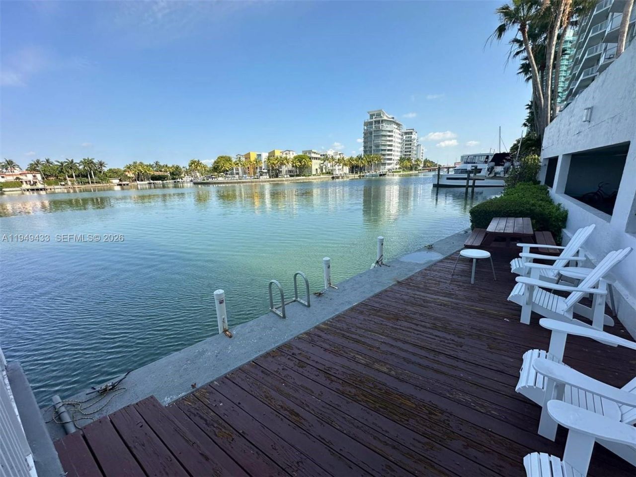 5880 Collins Ave , Unit 705, Miami Beach, FL 33140 Photo