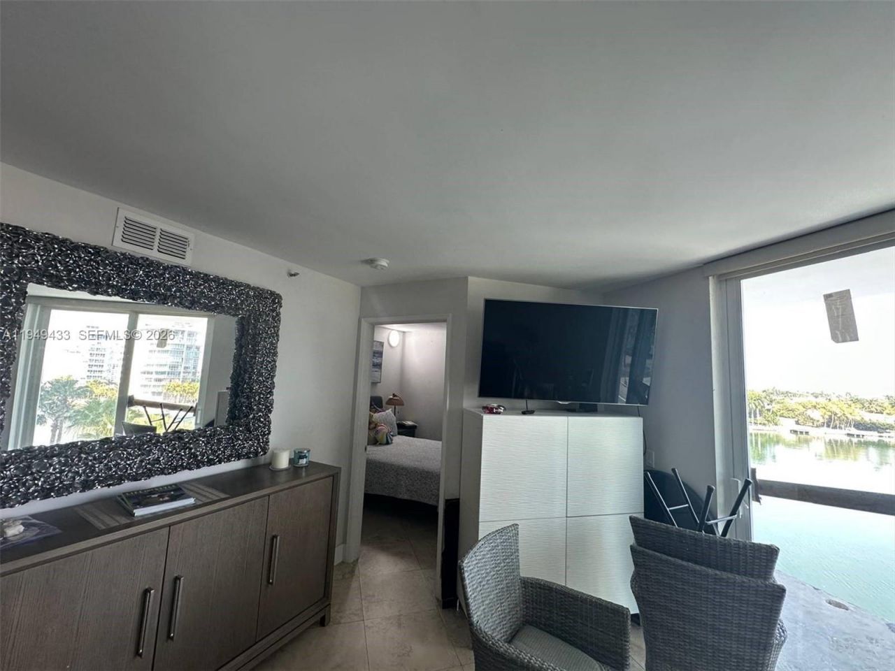 5880 Collins Ave , Unit 705, Miami Beach, FL 33140 Photo