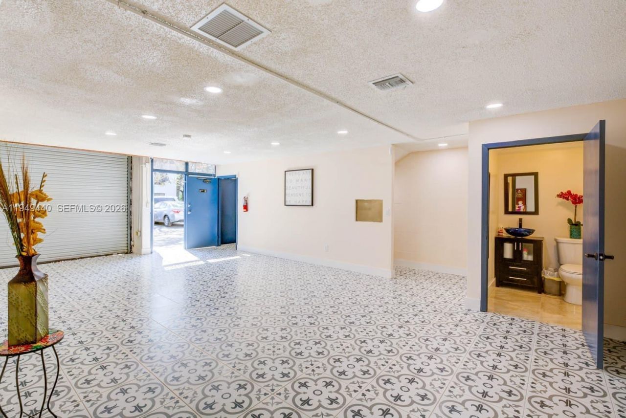 12349 SW 132nd Ct, Unit 9, Miami, FL 33186 Photo