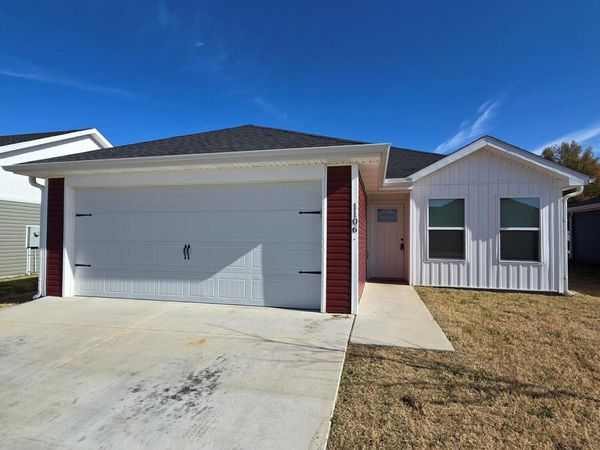 1106 Pawpaw Place, Oronogo, MO 64855