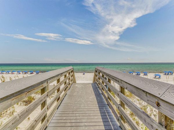 683 Nautilus Ct, Unit 211, Ft Walton Beach, FL 32548