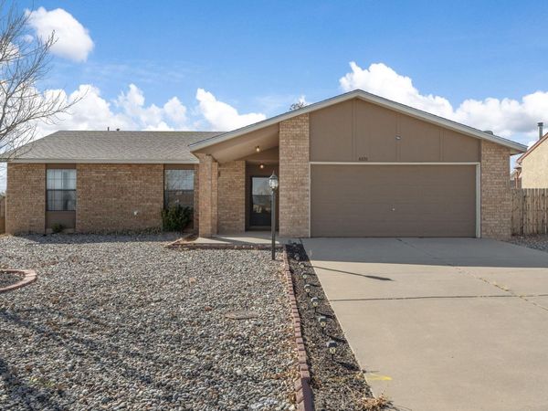 6220 Salt Cedar Road NE, Rio Rancho, NM 87144