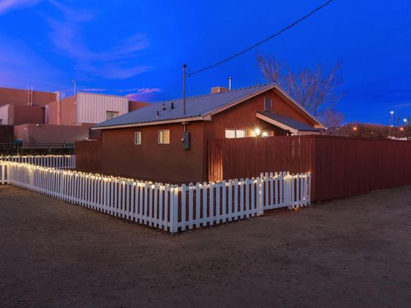 313 McKnight Avenue NE, Unit C, Albuquerque, NM 87102