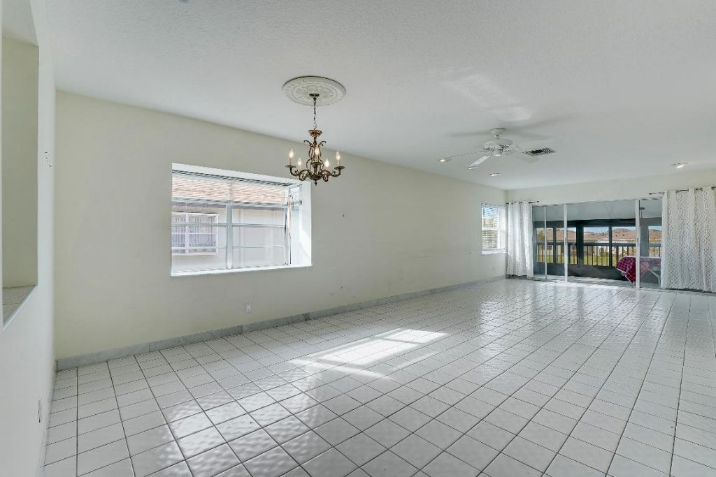 13679 Date Palm Court, Unit B, Delray Beach, FL 33484 Photo