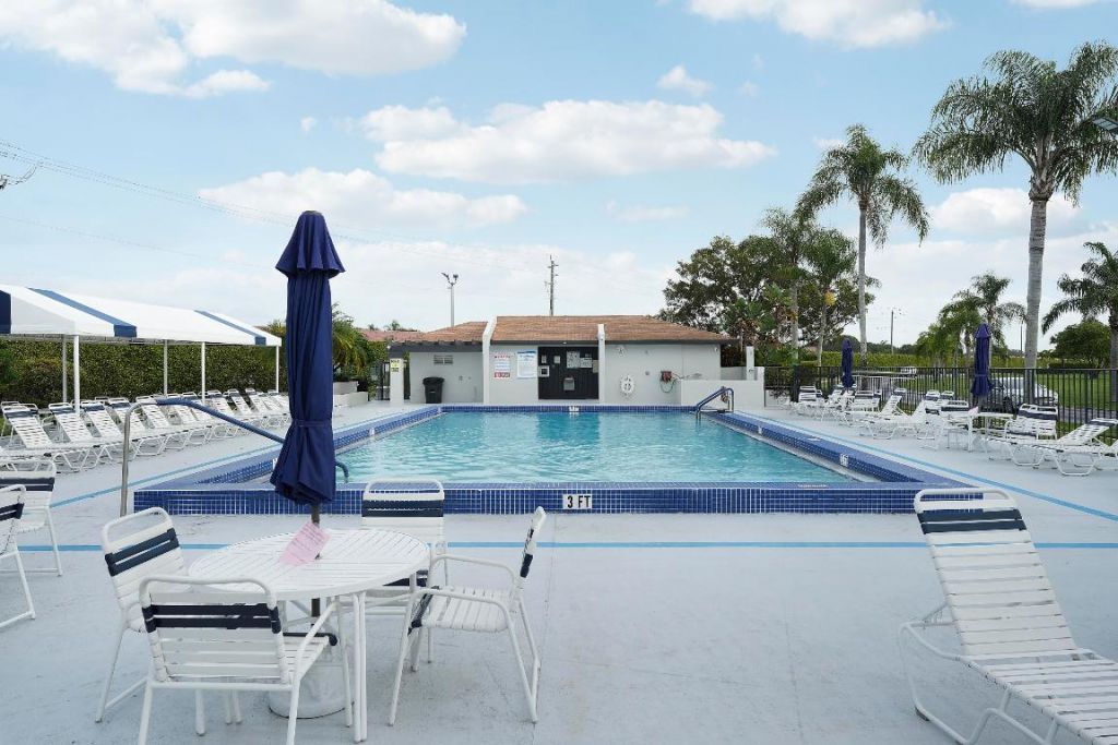 13679 Date Palm Court, Unit B, Delray Beach, FL 33484 Photo
