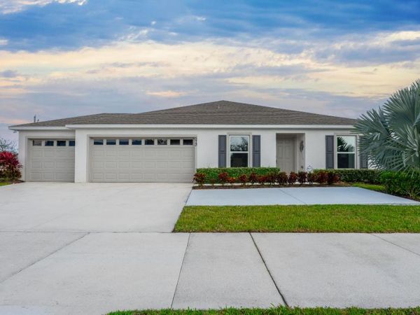 573 SW Bayshore Boulevard, Port Saint Lucie, FL 34984
