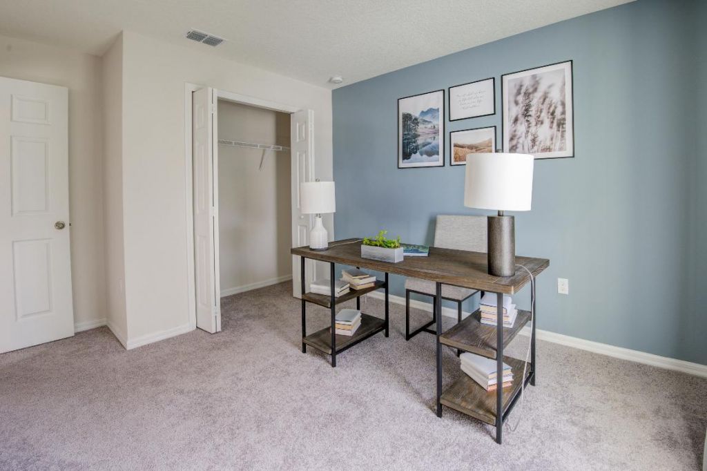 573 SW Bayshore Boulevard, Port Saint Lucie, FL 34984 Photo