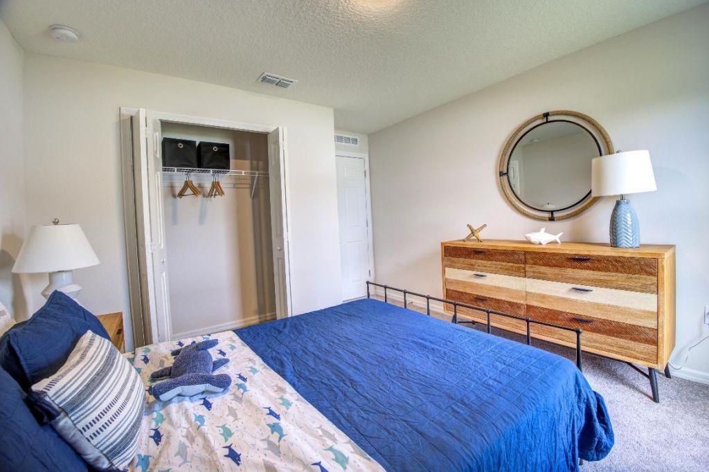 573 SW Bayshore Boulevard, Port Saint Lucie, FL 34984 Photo