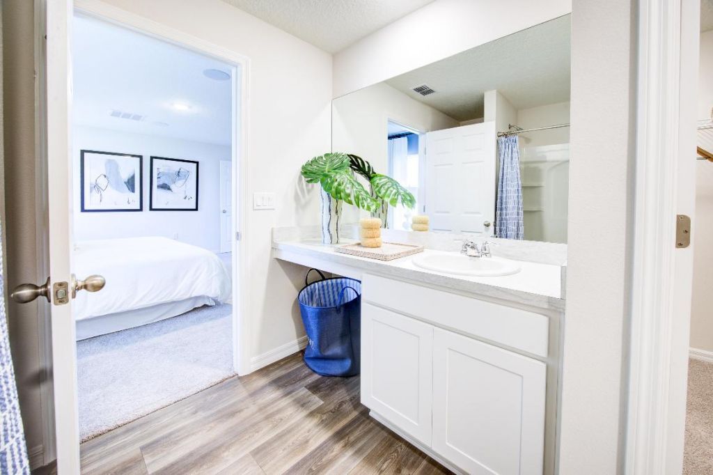 573 SW Bayshore Boulevard, Port Saint Lucie, FL 34984 Photo