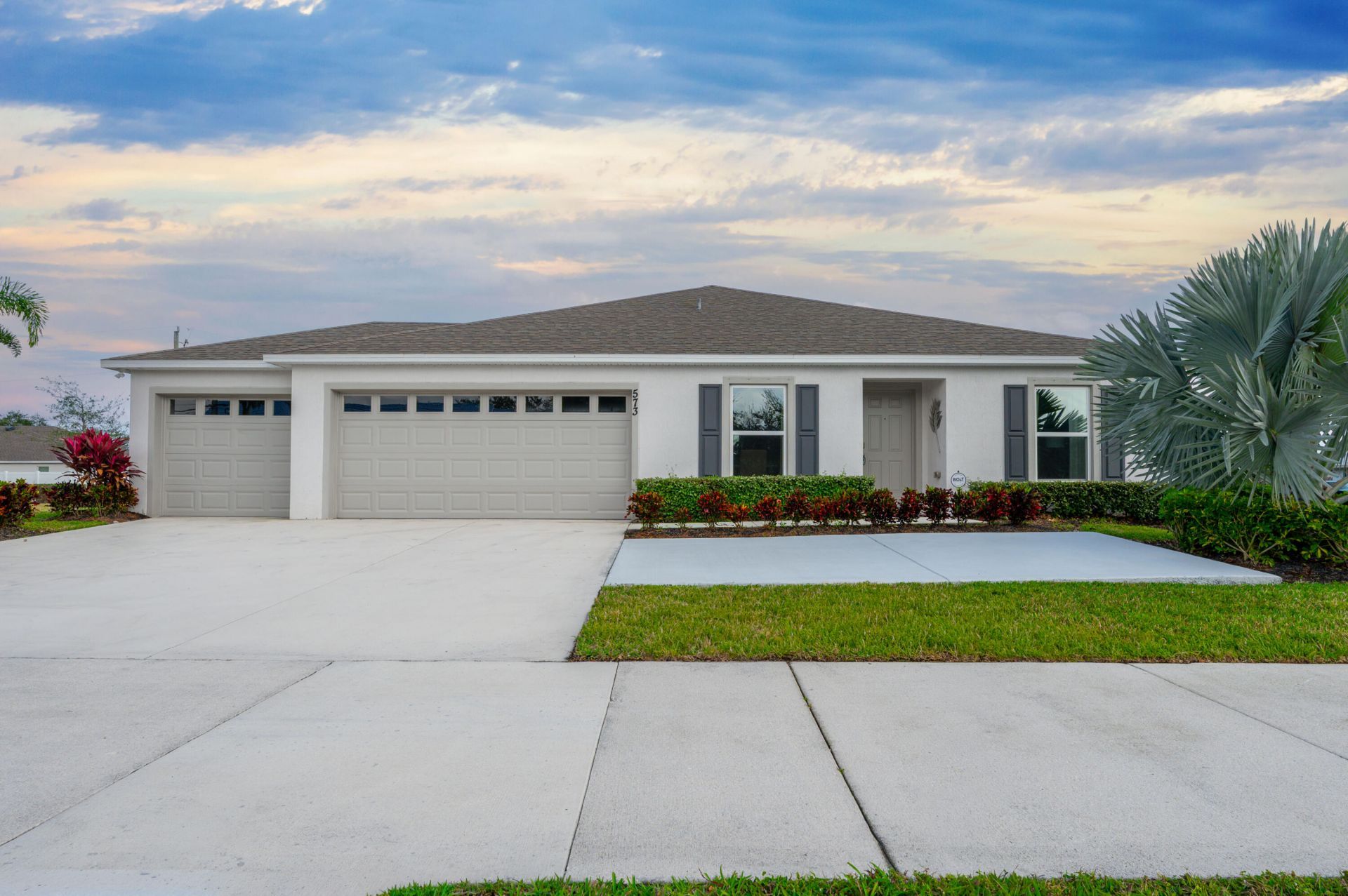 573 SW Bayshore Boulevard, Port Saint Lucie, FL 34984 Photo