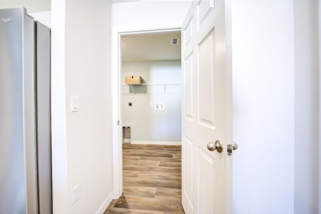 573 SW Bayshore Boulevard, Port Saint Lucie, FL 34984 Photo