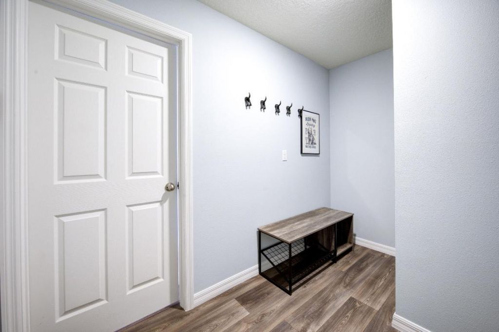 573 SW Bayshore Boulevard, Port Saint Lucie, FL 34984 Photo