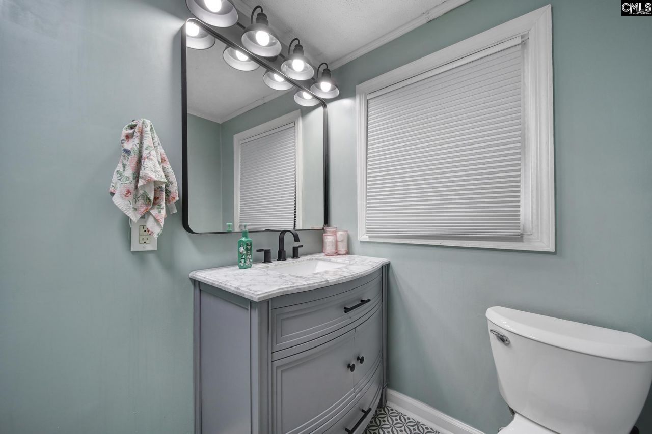 1119 Scott Road Photo 13