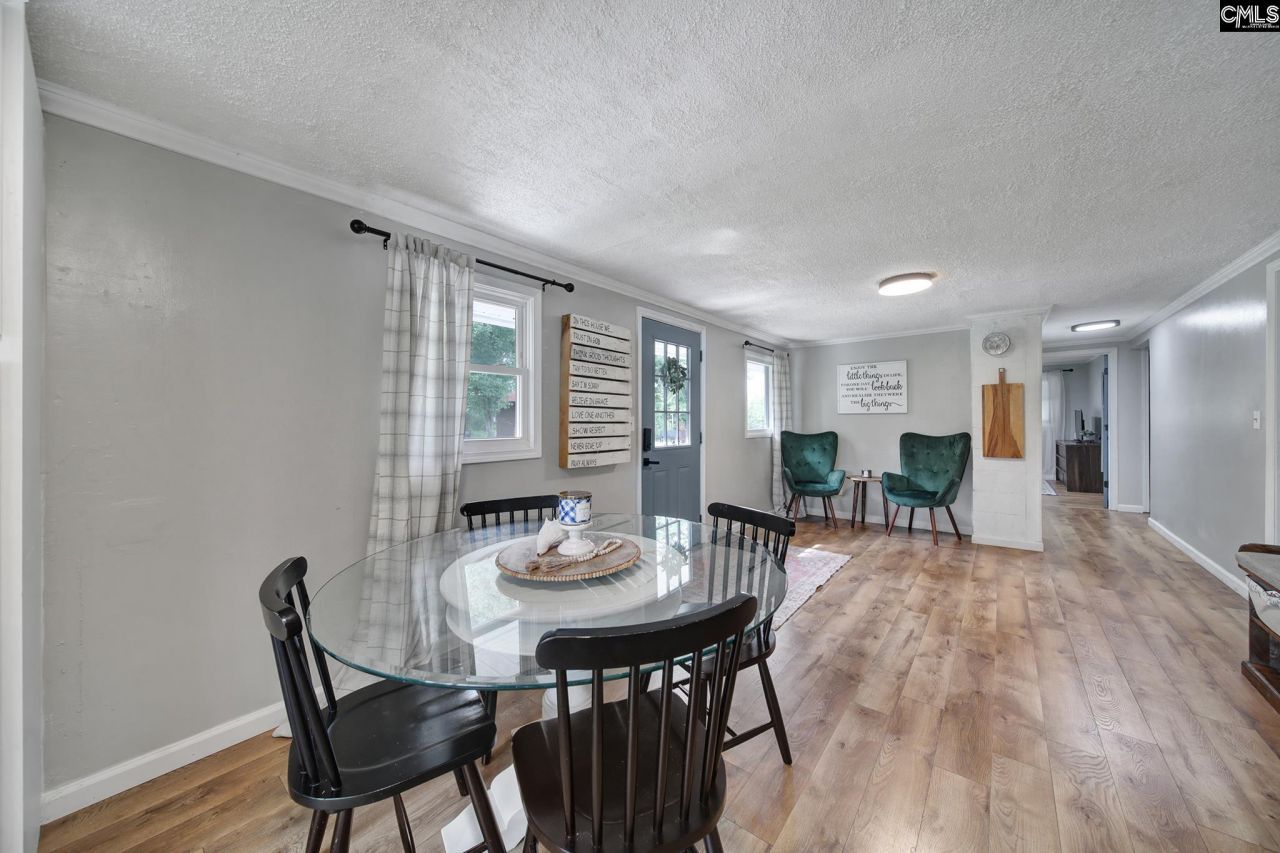 1119 Scott Road Photo 9