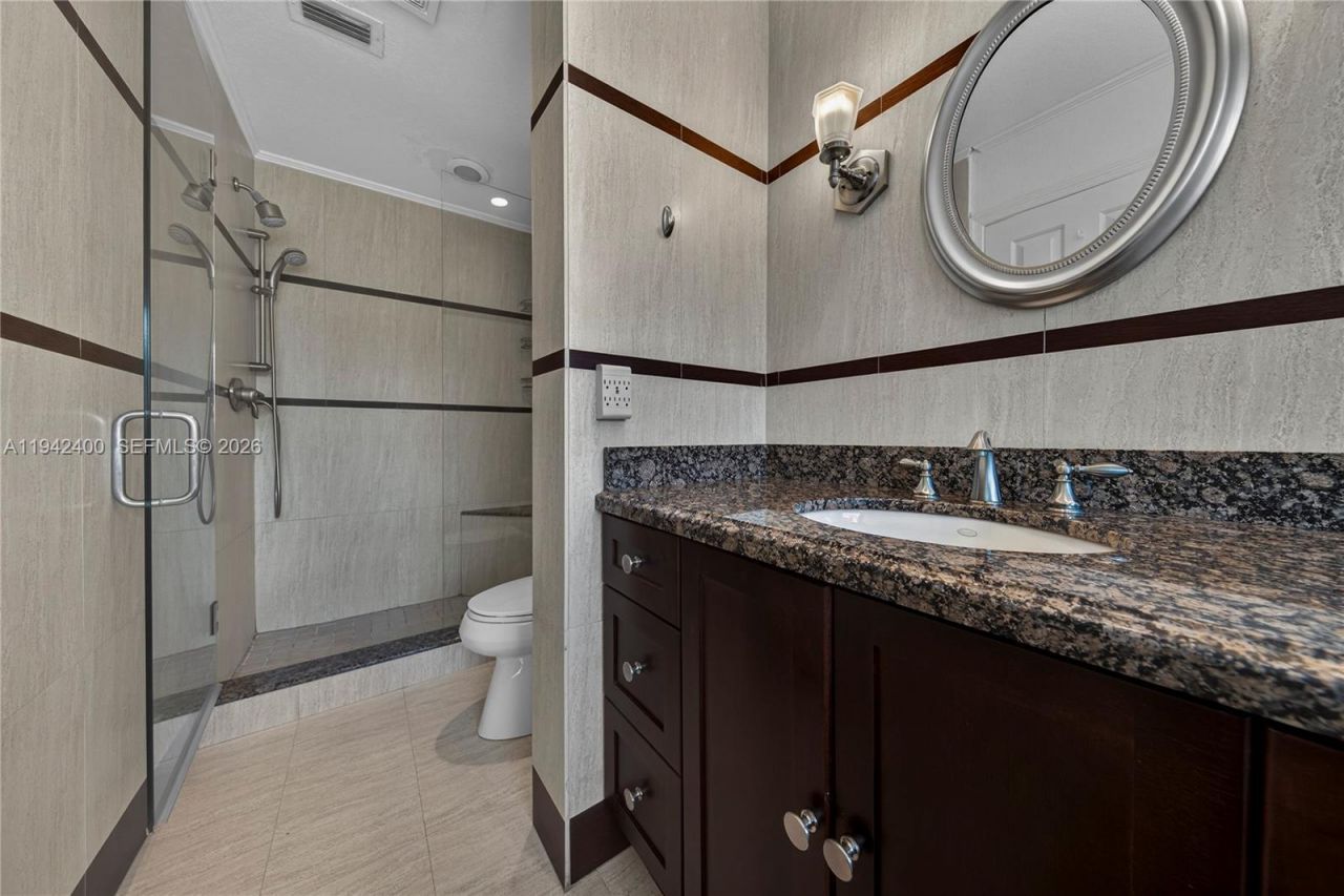 1194 Hillsboro Mile, Unit 12, Hillsboro Beach, FL 33062 Photo