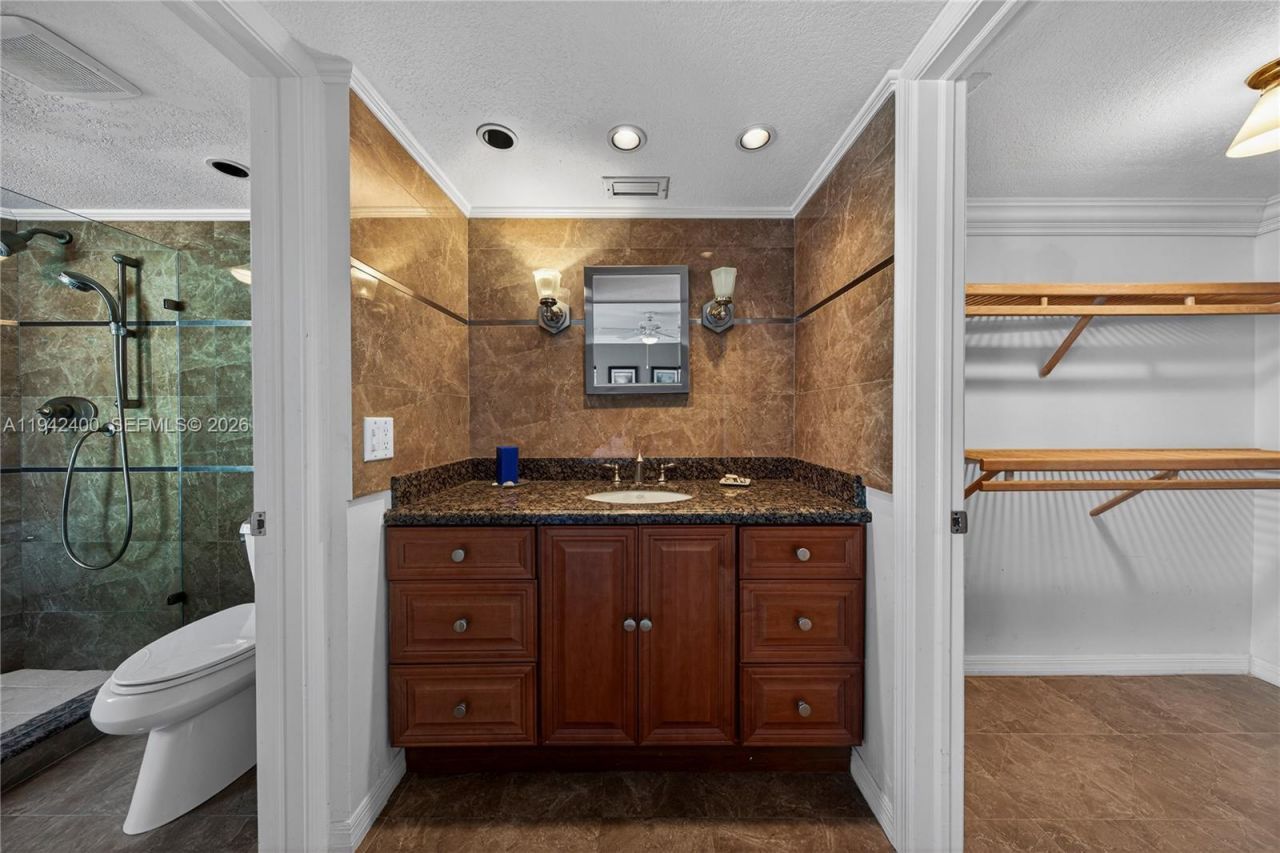 1194 Hillsboro Mile, Unit 12, Hillsboro Beach, FL 33062 Photo