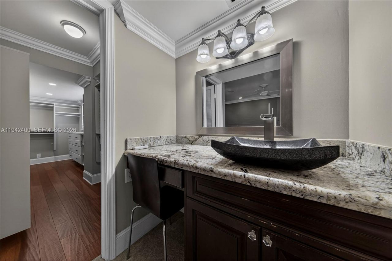 1194 Hillsboro Mile, Unit 12, Hillsboro Beach, FL 33062 Photo