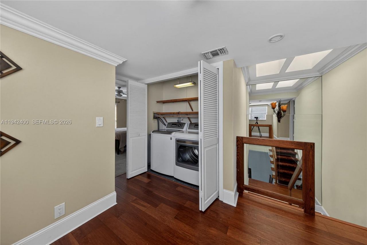 1194 Hillsboro Mile, Unit 12, Hillsboro Beach, FL 33062 Photo