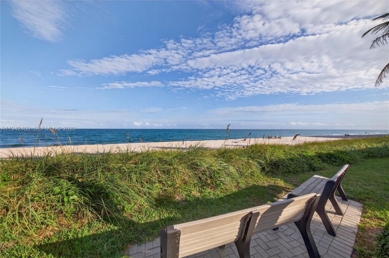 1194 Hillsboro Mile, Unit 12, Hillsboro Beach, FL 33062 Photo