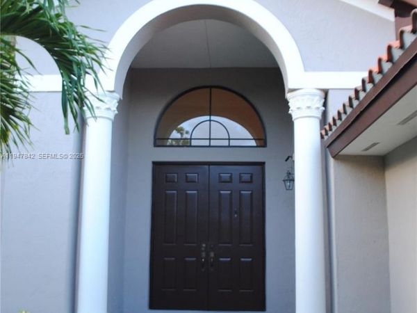 7755 SW 193rd Ln, Cutler Bay, FL 33157