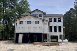 815 Yaupon Drive photo 4