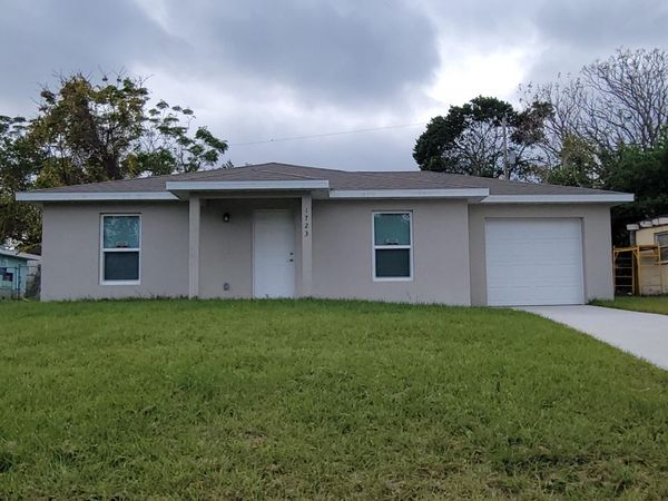 1723 Tallahassee Drive, Daytona Beach, FL 32117