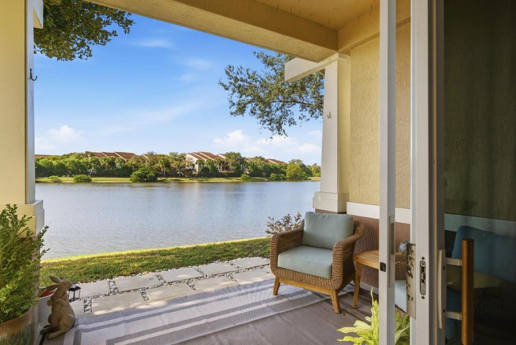 855 Marina Del Ray Lane, Unit 3, West Palm Beach, FL 33401 Photo