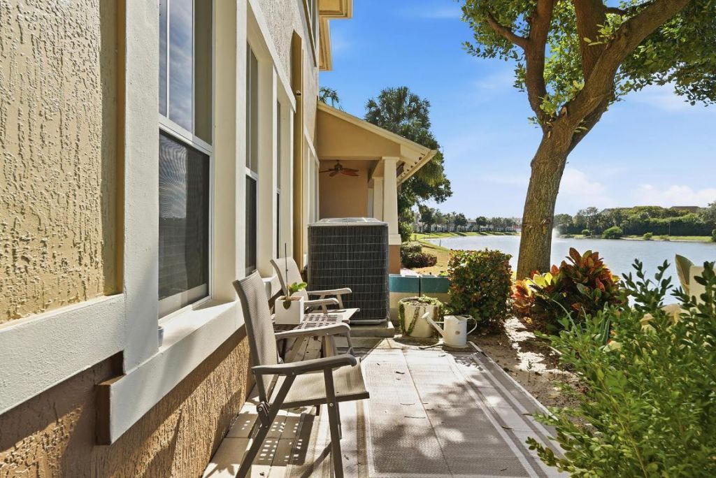 855 Marina Del Ray Lane, Unit 3, West Palm Beach, FL 33401 Photo